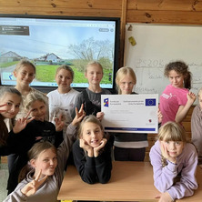 Rozpoczęły się zajęcia w ramach projektu. Uczniowie uczą się w szkole i w terenie